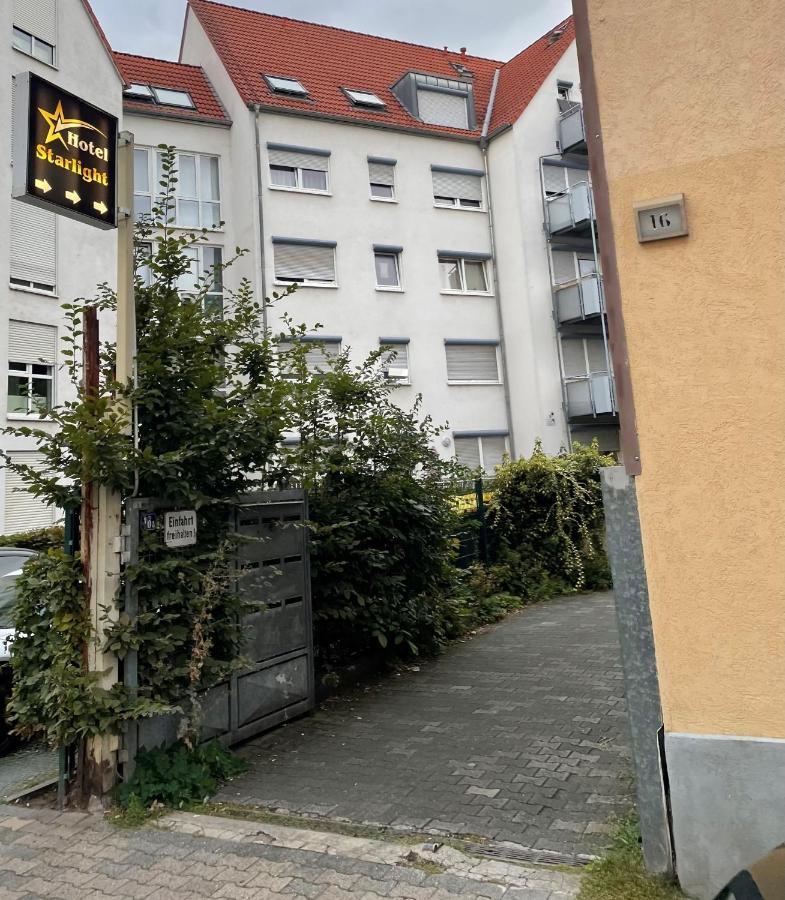 Hotel Starlight Frankfurt pe Main Exterior foto